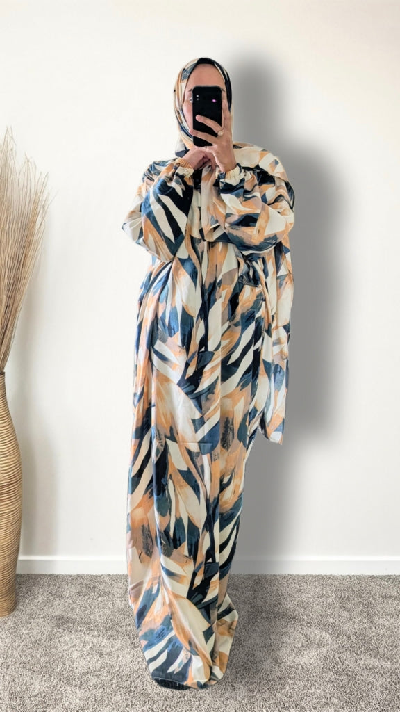 Modest Prayer Abaya With Hijab | Abstract Print