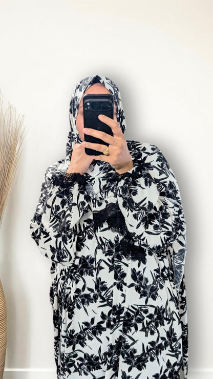 Modest Prayer Abaya With Hijab | Black Lilies