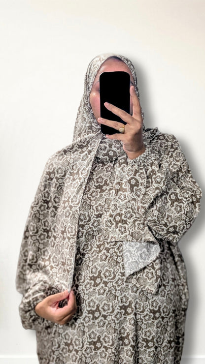 Abaya De Prière Modeste Avec Hijab | Paisley Marron