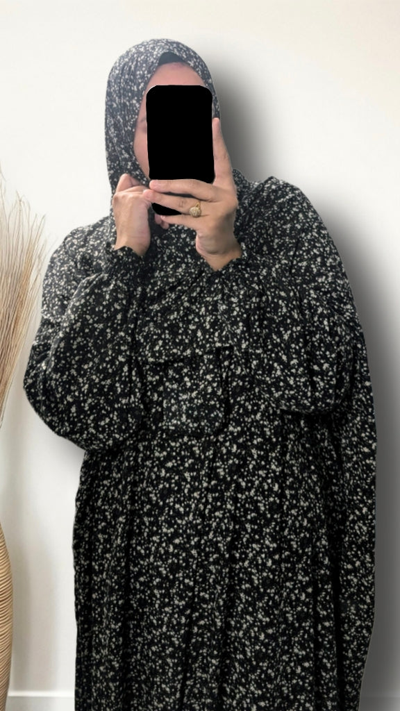 Abaya de prière modeste avec hijab | Midnight Blossom