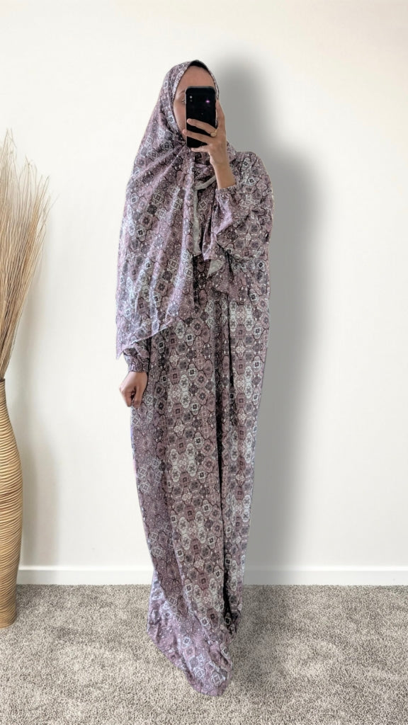 Modest Prayer Abaya With Hijab | Pink Mosaic